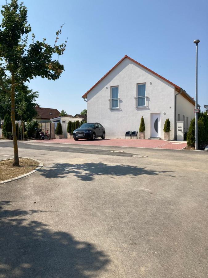 Appartement B Neckarwestheim Екстер'єр фото